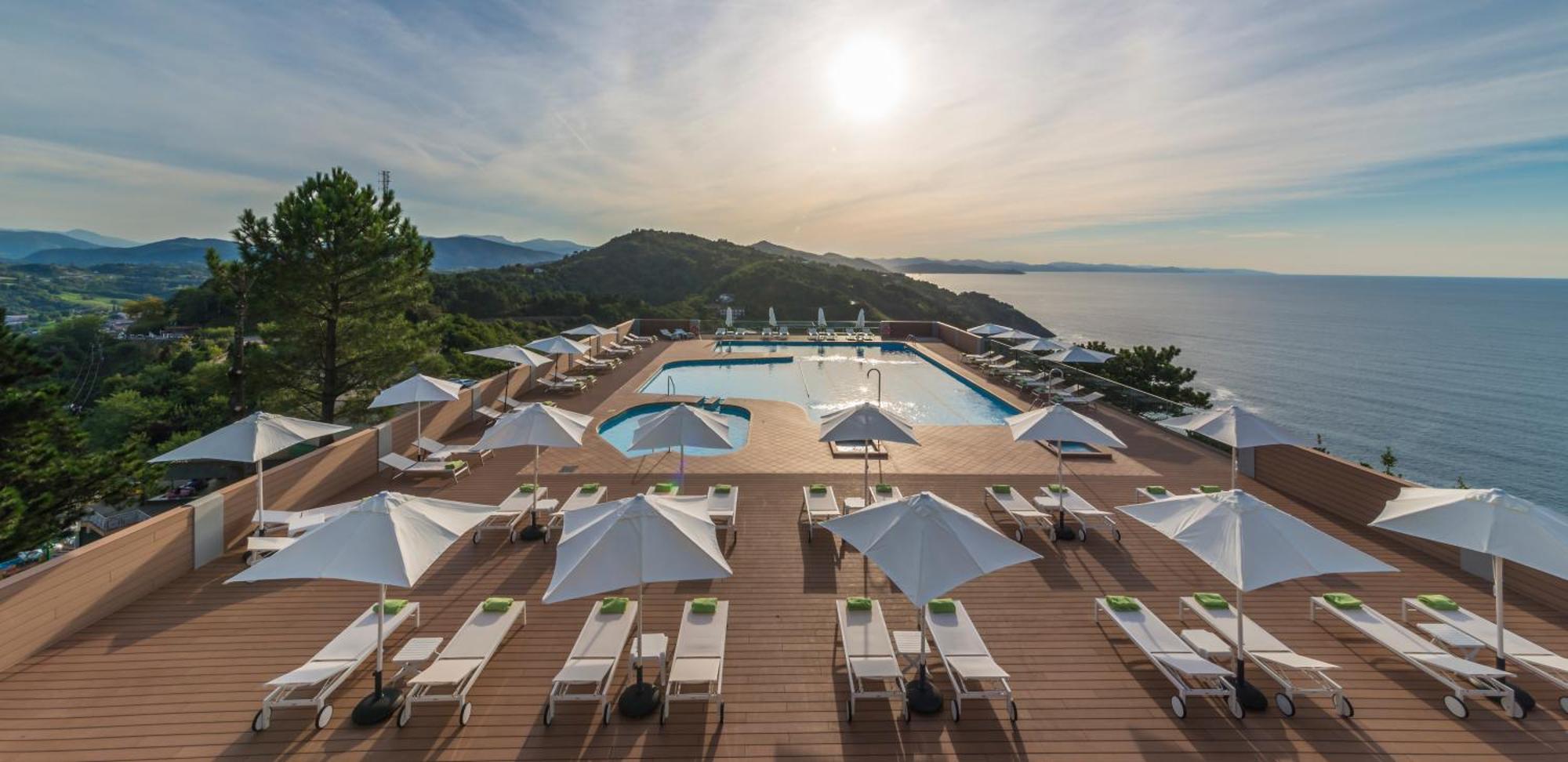 Mercure Monte Igueldo San Sebastian Bagian luar foto